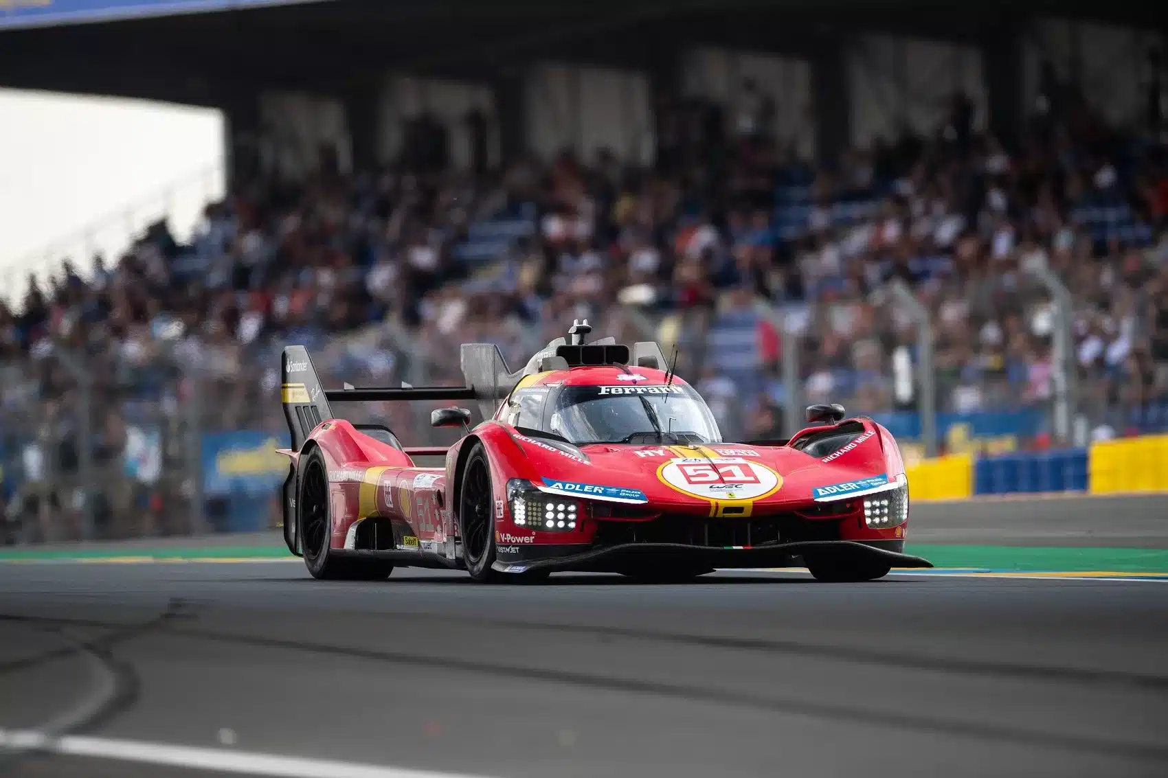 ferrari, toyota