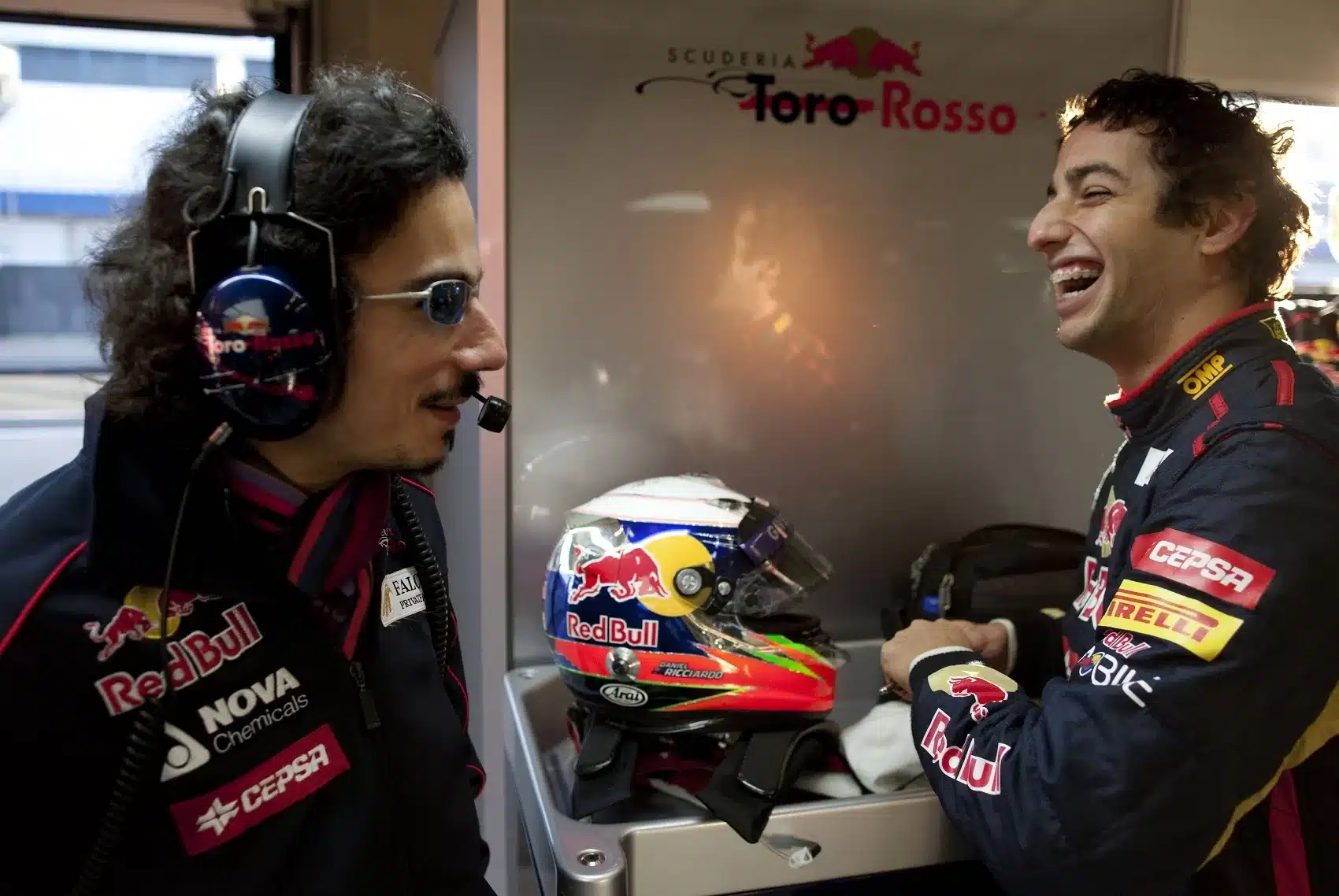 Daniel Ricciardo, Laurent Mekies, ferrari