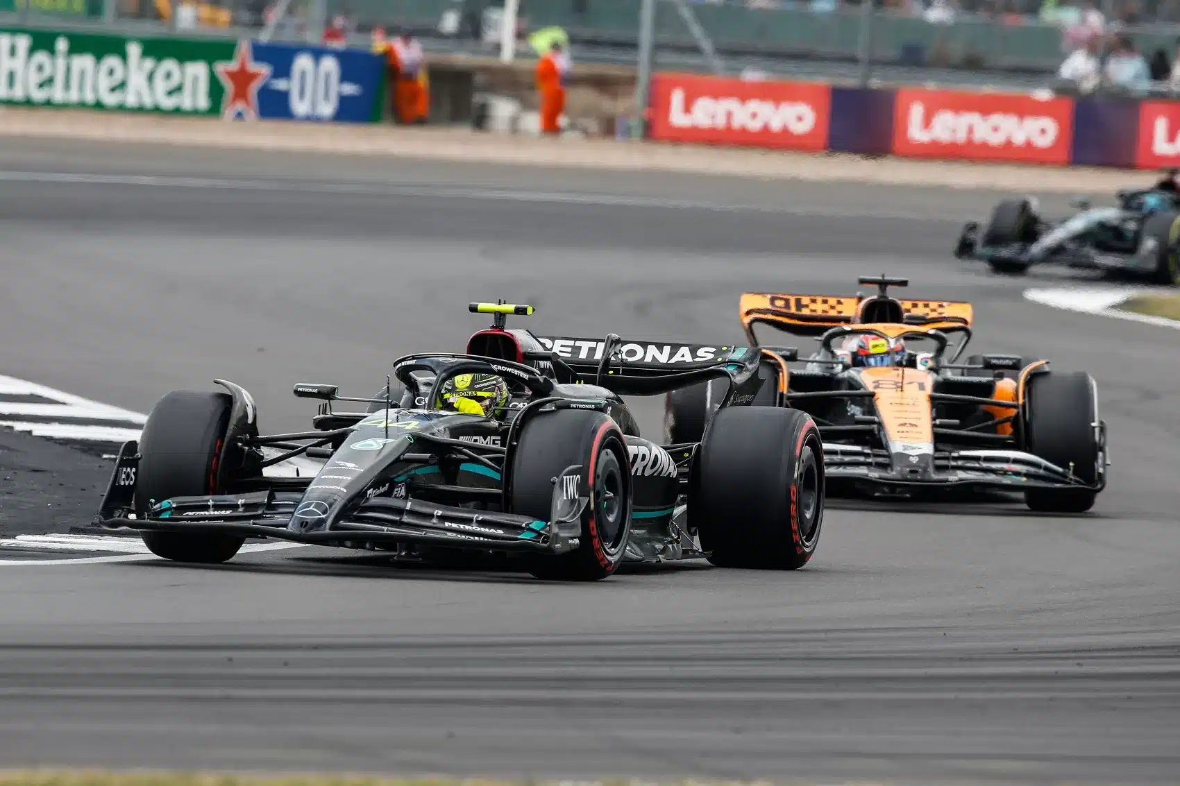 lewis hamilton, oscar piastri, mercedes, mclaren