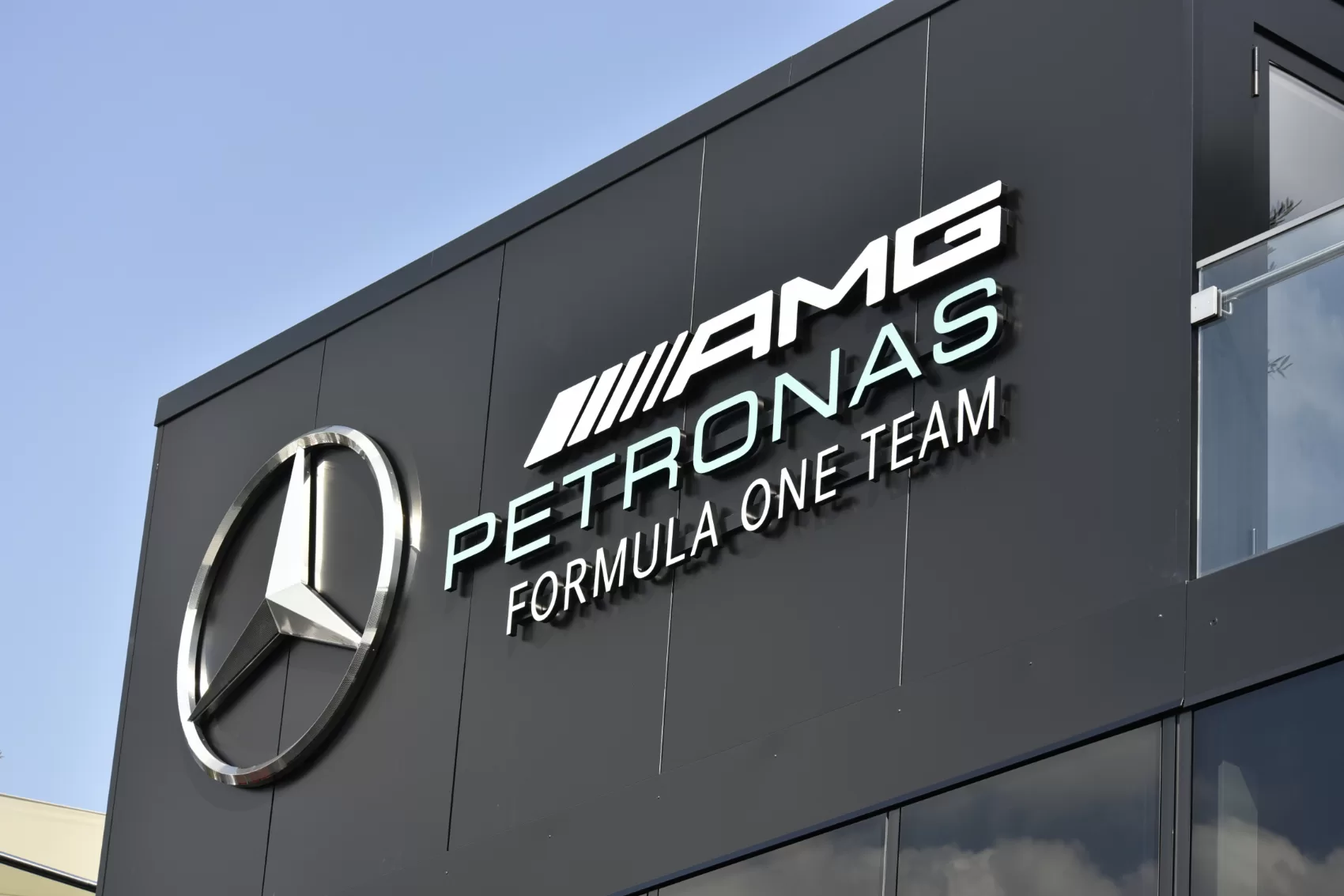 Mercedes