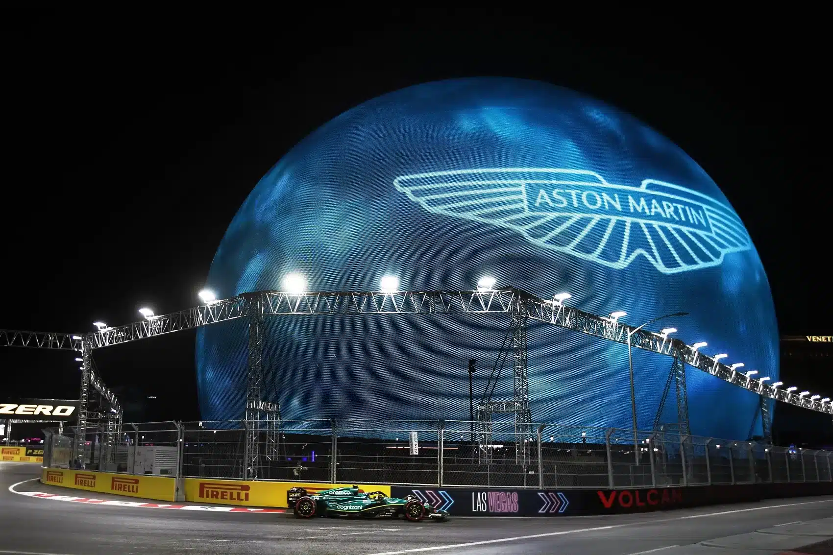 Fernando Alonso, Aston Martin