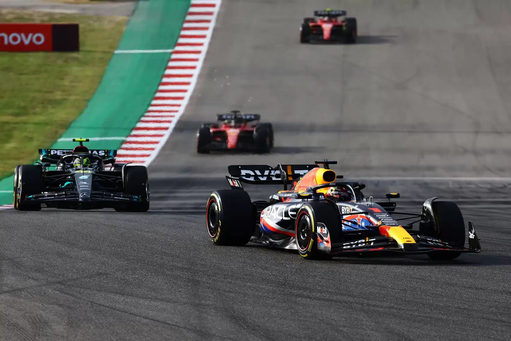 Max Verstappen, Lewis Hamilton, Red Bull Racing, Mercedes