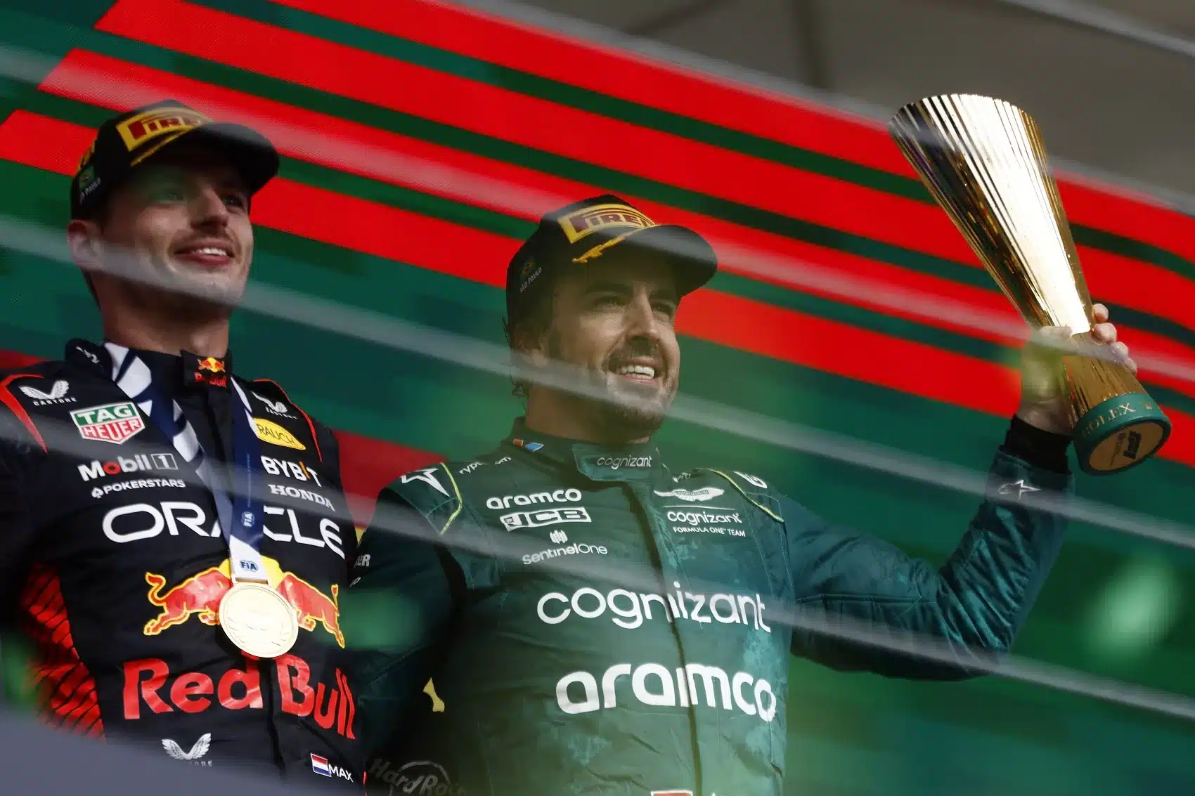 Fernando Alonso, Max Verstappen, aston martin, newey