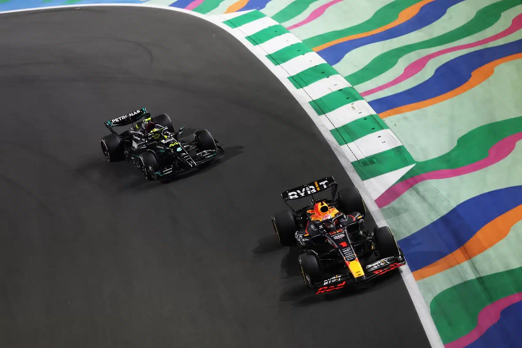 Max Verstappen, Lewis Hamilton, mercedes