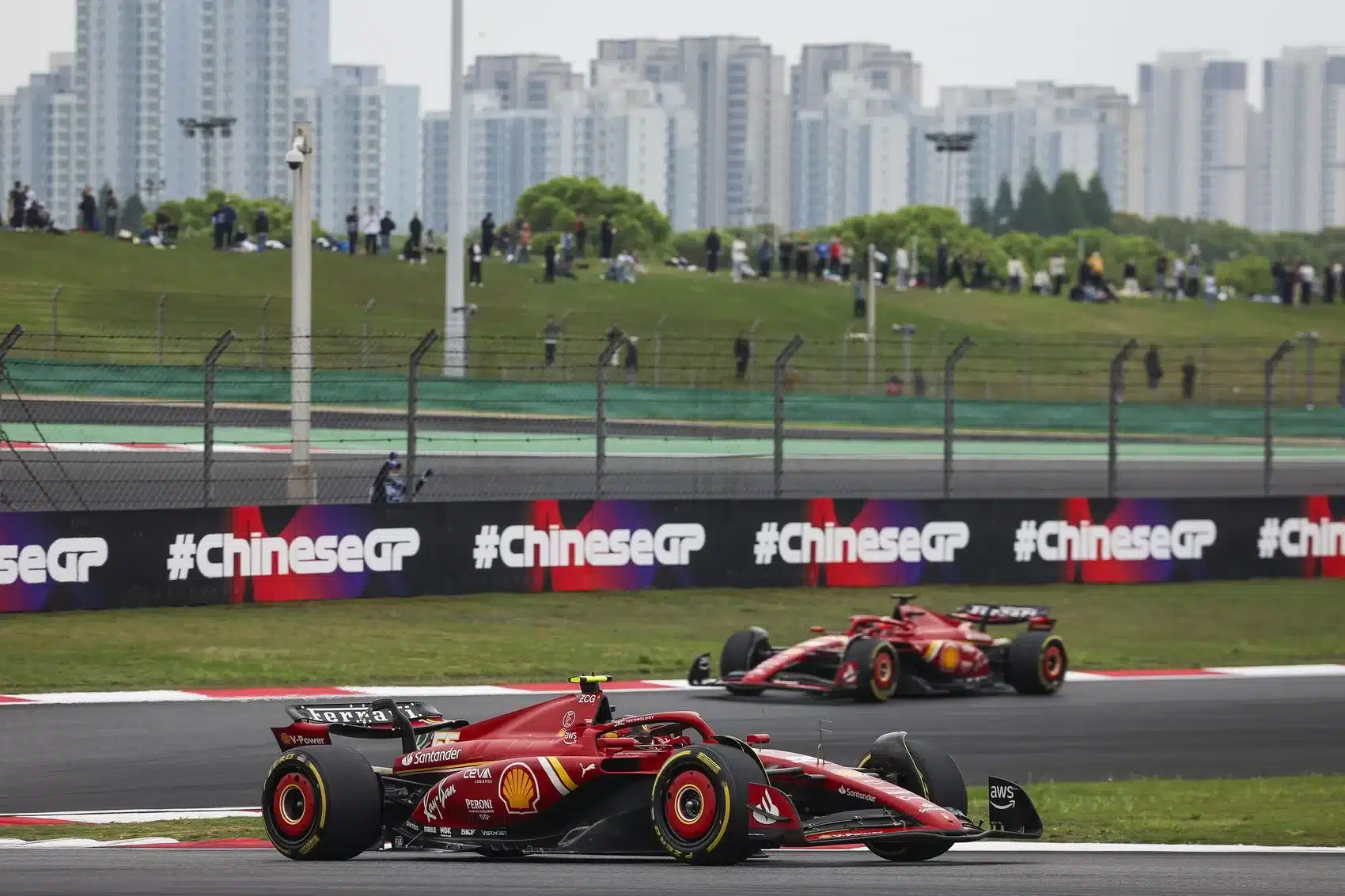 Carlos Sainz, Charles Leclerc, Ferrari
