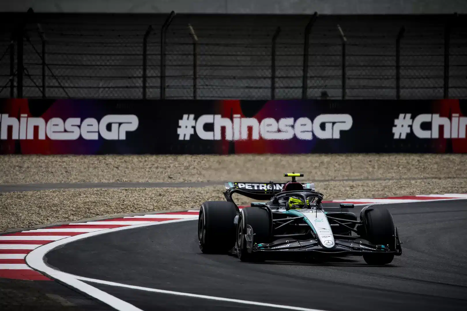 Mercedes, Lewis Hamilton