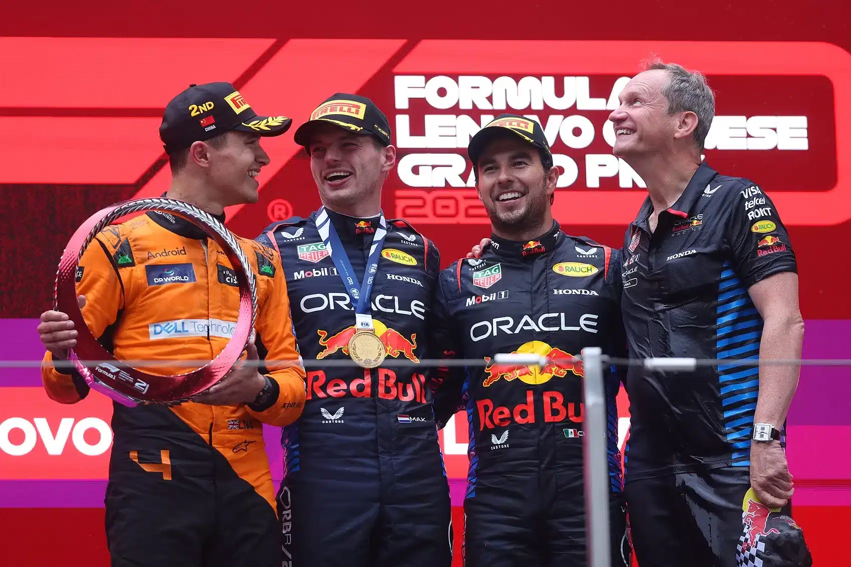 Lando Norris, Max Verstappen, Sergio Pérez, Paul Monaghan Red Bull, McLaren