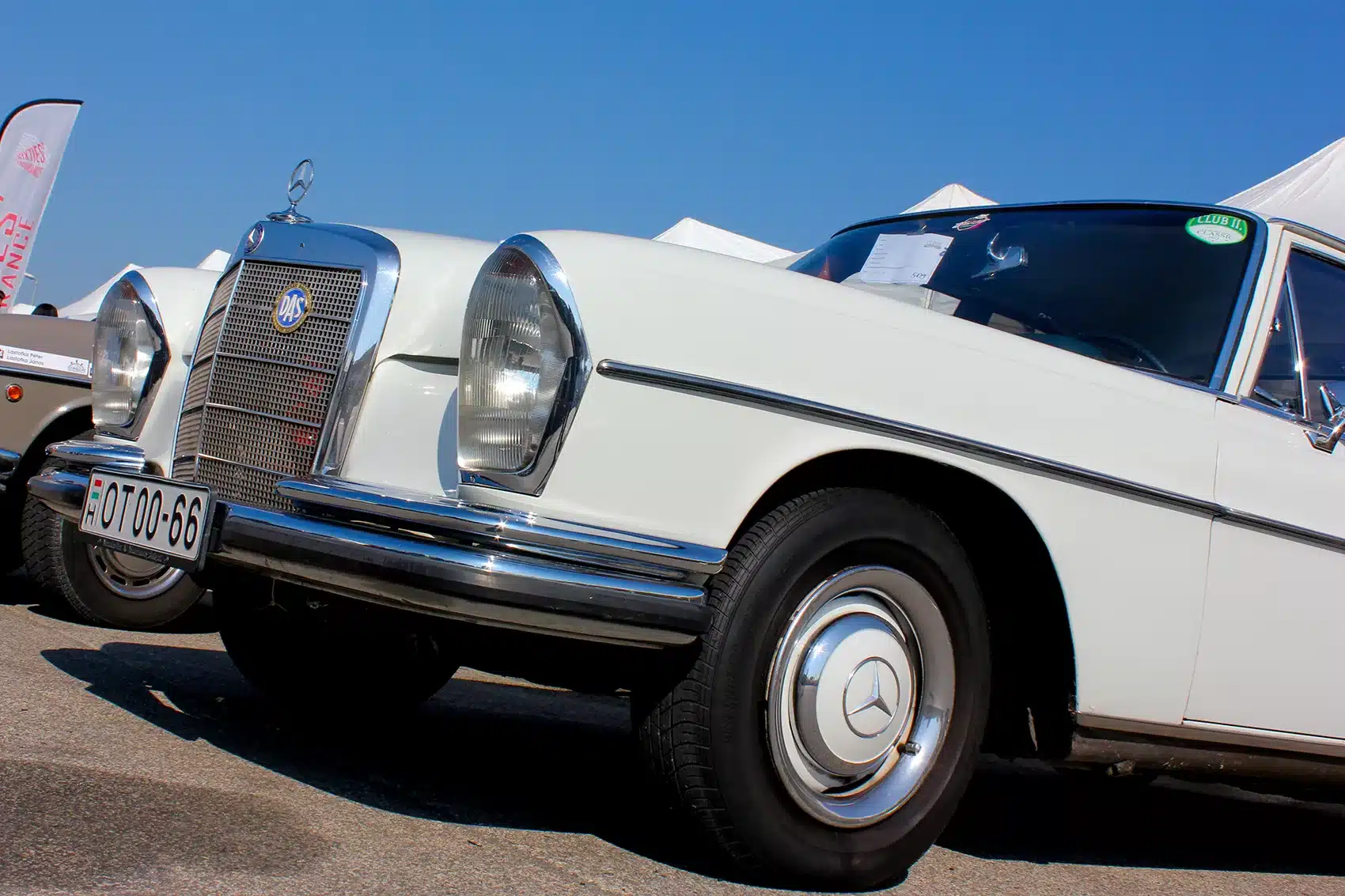 Mercedes