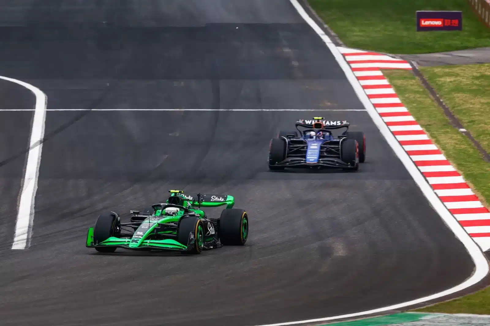 Guanyu Zhou, Logan Sargeant, F1