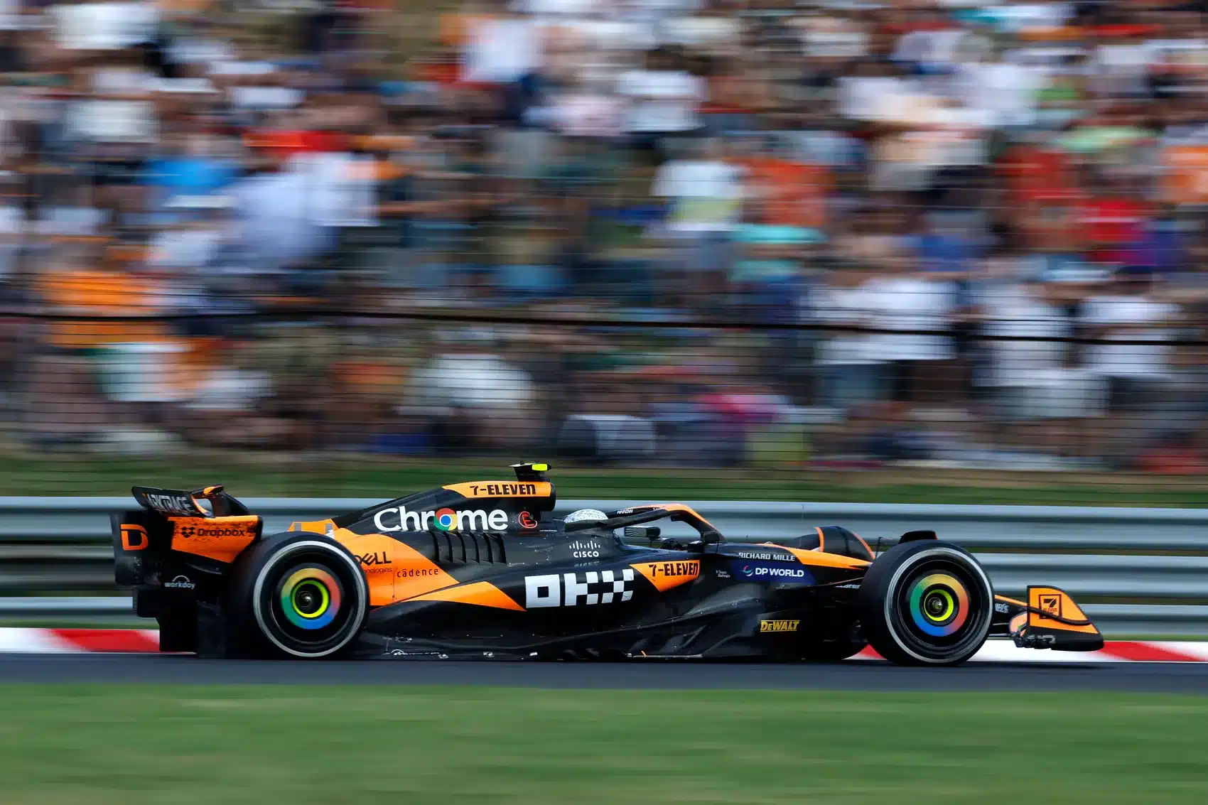 Lando Norris, McLaren, Mastercard