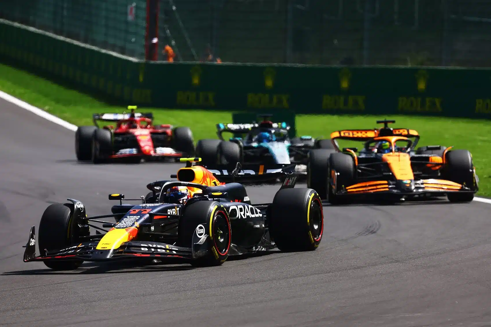 Sergio Pérez, Oscar Piastri,George Russell, F1