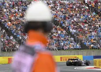 Forma-1-es Magyar Nagydíj, 2024, Esteban Ocon a rajongók előtt
