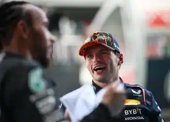 Lewis Hamilton, Max Verstappen, Mercedes, Red Bull