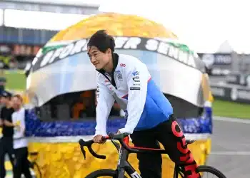 Yuki Tsunoda, Senna