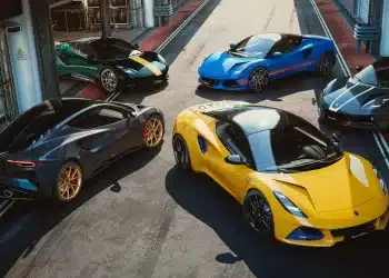 Lotus Emira, f1