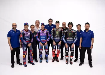 A shakedown-teszt közepette a Yamaha gyári és szatellitcsapatáról is lehullott a lepel