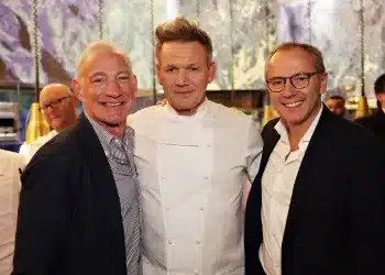 Greg Maffei, Gordon Ramsay és Stefano Domenicali, 2022 Las Vegas