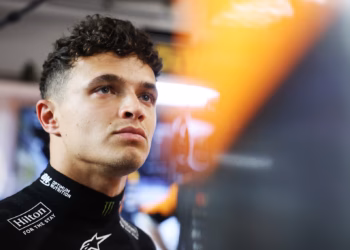 lando norris énekel