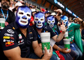 Mexikói Red Bull fanok