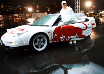 Yuki Tsunoda, japán