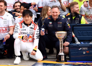 Yuki Tsunoda, Christian Horner, 2025 Japán Nagydíj