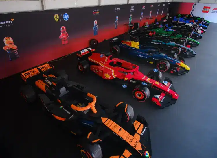 F1-es LEGO autók életnagyságban!