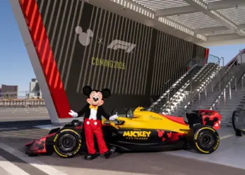 F1 x Disney - Mickey Mouse