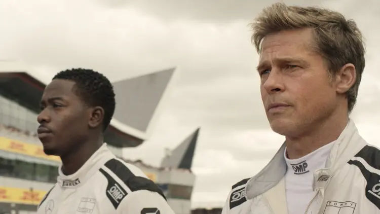 F1: The Movie. Damson Idris, mint Joshua Pearce és Brad Pitt, mint Sonny Hayes