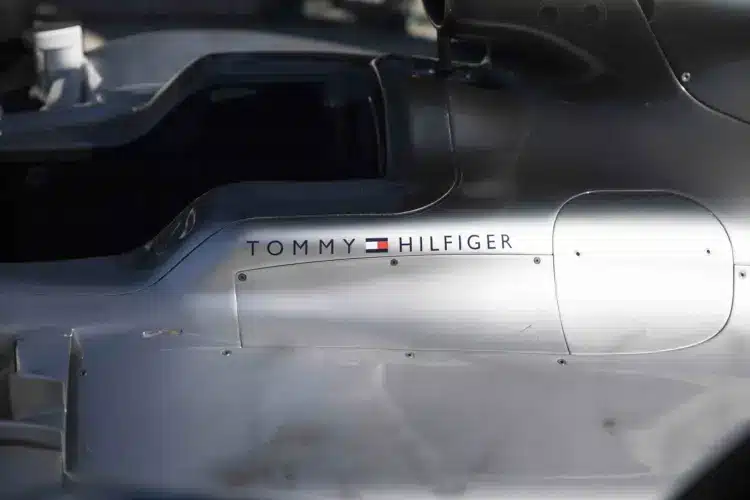 Tommy Hilfiger