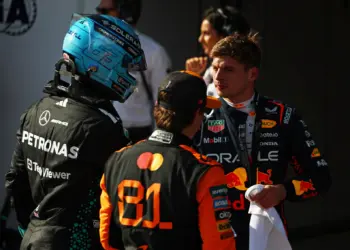 Oscar Piastri, Max Verstappen, George Russell, mercedes