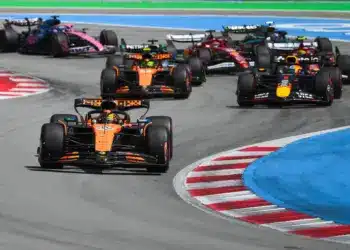 Oscar Piastri, Max Verstappen, Lando Norris, George Russell, forma-1-es versenynaptár 2026