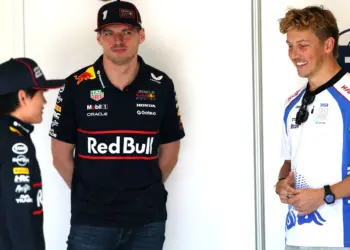Yuki Tsunoda, Max Verstappen, Liam Lawson