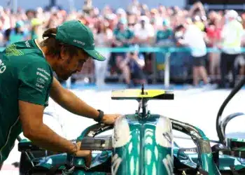 Fernando Alonso, Aston Martin