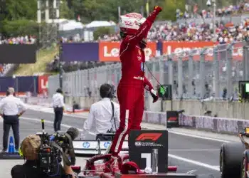Charles Leclerc pole-t ünnepel a Hungaroringen