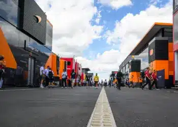 F1 paddock 2025 Magyar Nagydíj