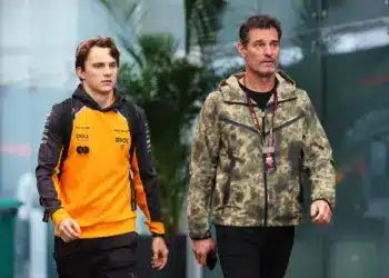 Oscar Piastri, Mark Webber