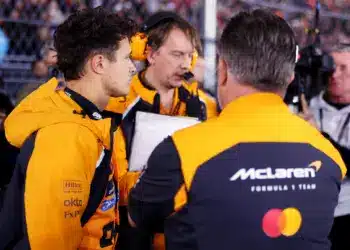 Lando Norris, Zak Brown, McLaren