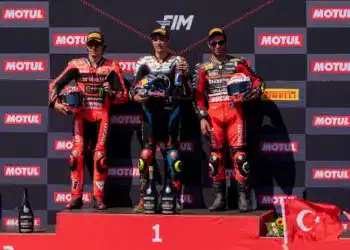 Nicolo Bulega, Toprak Razgatlıoğlu, Danilo Peturcci