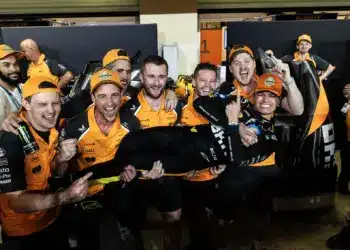 McLaren - Lando Norris ünneplés, F1 2025 Abu Dhabi
