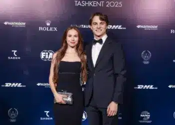 Oscar Piastri, Lily Zneimer