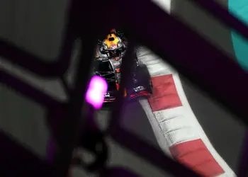 Max Verstappen a pályán, Abu Dhabi F1 2025.