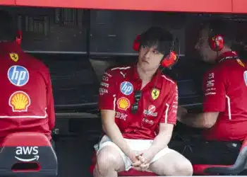 Guanyu Zhou, ferrari