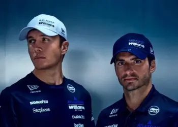 Alexander Albon, Carlos Sainz