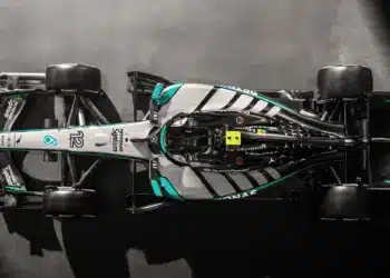 Mercedes-AMG_F1 W17 E PERFORMANCE