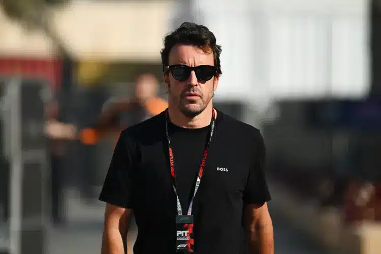 Fernando Alonso, Aston Martin