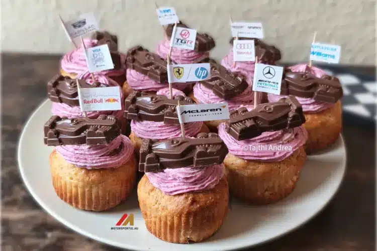 F1 KitKat muffin