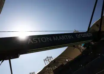 Aston Martin box