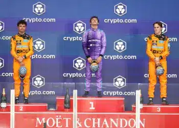 Lando Norris (McLaren, 2. hely), Andrea Kimi Antonelli (Mercedes, 1. hely), Oscar Piastri (McLaren, 3. hely) – F1 2026 Miami Nagydíj dobogó