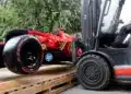 LEGO Ferrari targoncán