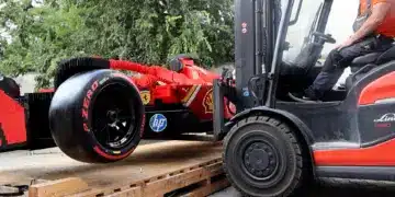 LEGO Ferrari targoncán